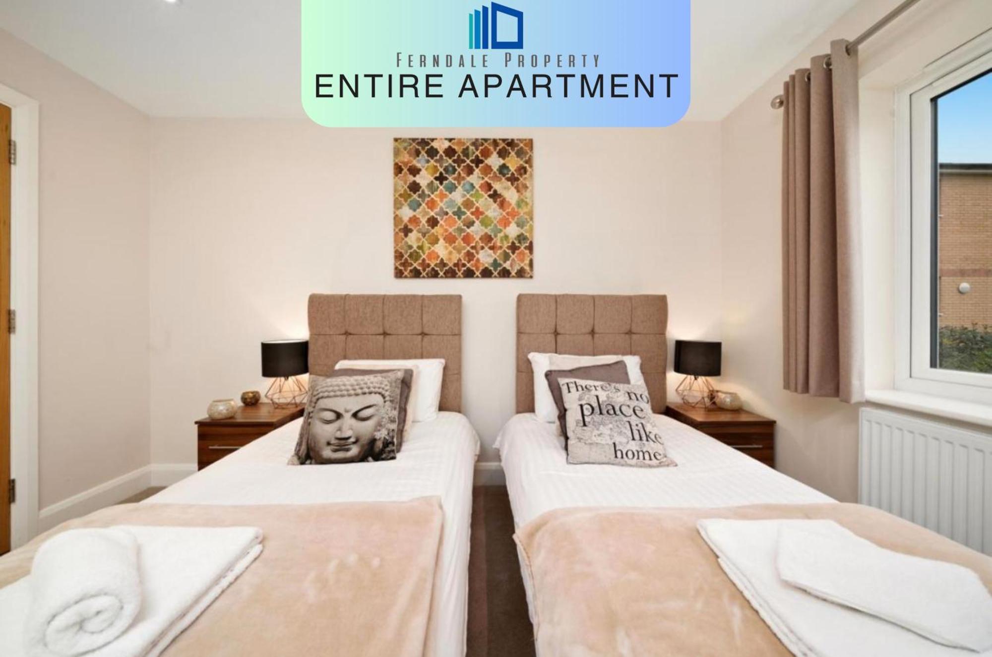 London Heathrow Living Serviced Apartments By Ferndale Stanwell Exterior photo